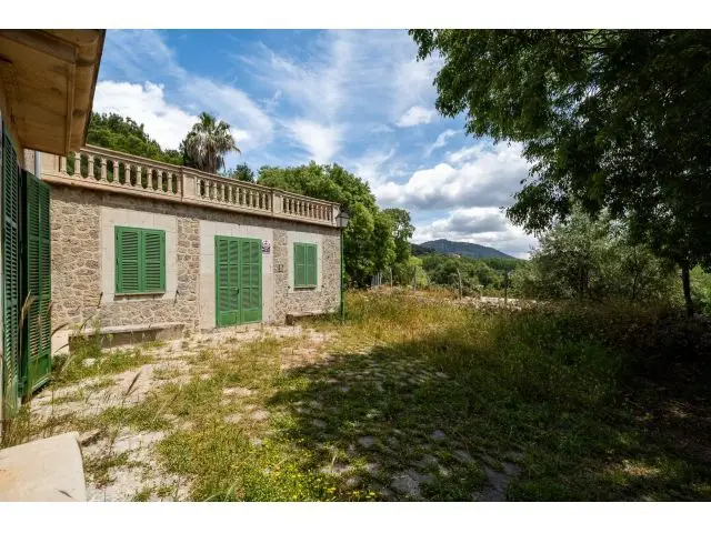 Casa Histórica en Valldemossa  BIC 868m2 25 Habitaciones