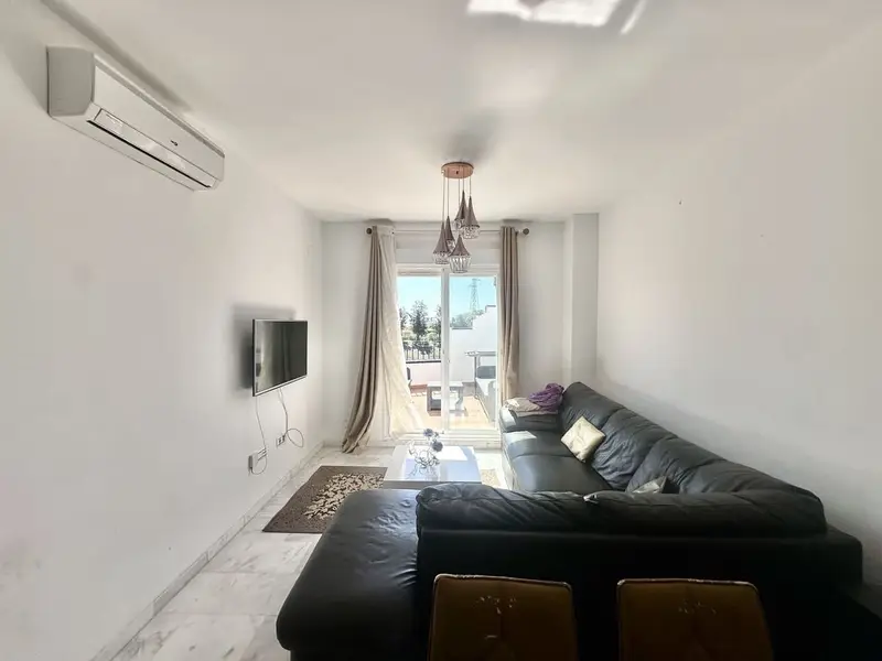 Atico en Riviera del Sol con vistas al mar y golf