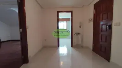 Piso en Venta en Maceda 3 Habitaciones 2 Baños Garaje Opcional