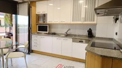 Chalet Pareado en Urbanización de Lujo