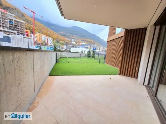 Alquiler Piso Obra Nueva Centro 140m2 Terraza 3 Hab Suite Parking
