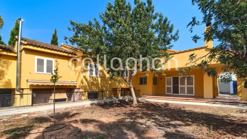 Chalet en venta en Bétera, Valencia