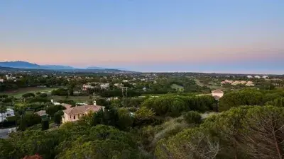 Villa Moderna Sotogrande 838m2 Vistas al Mar y Golf
