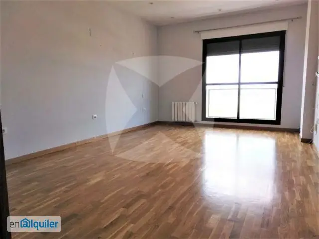 Alquiler Vivienda 3 Dormitorios Ronda Norte Garage Trastero