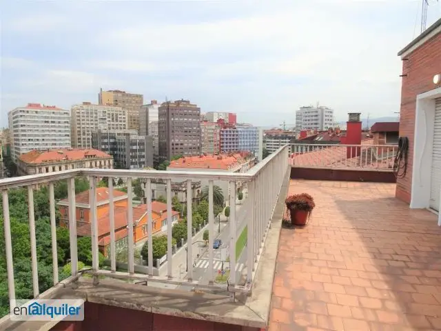 Alquiler Ático Terraza Ascensor Centro 2 habitaciones
