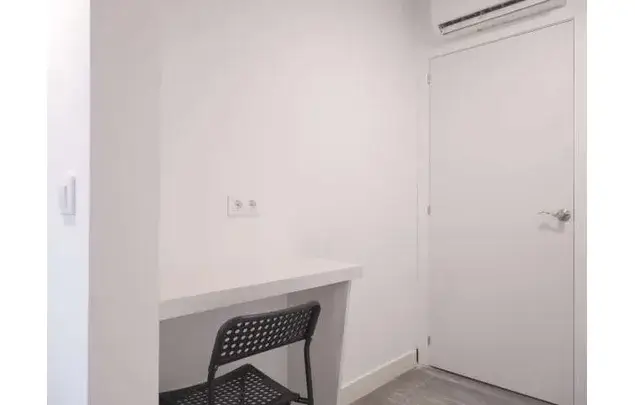 Estudio Amueblado en Opañel Madrid Ideal Profesionales Parejas Estudiantes