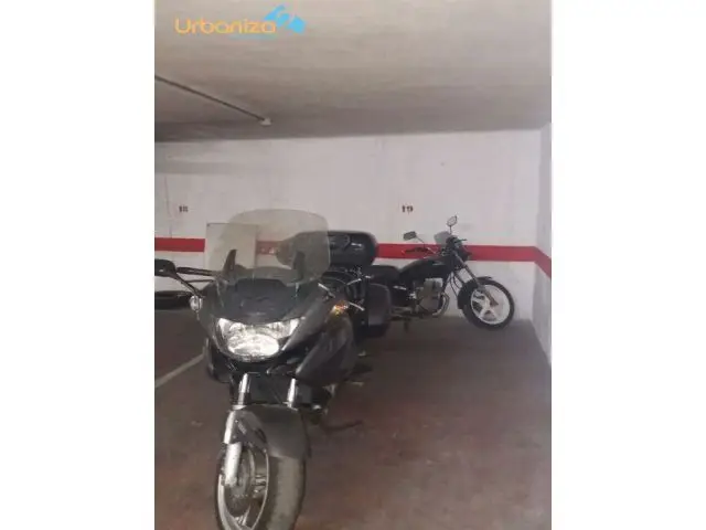 Plaza de Garaje y Trastero en Valdepasillas