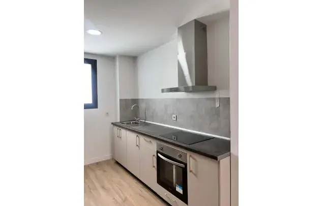 Habitacion 62m2 Malaga Calle Bresca Alquiler