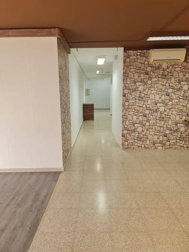 Local Comercial en Alquiler El Vendrell Tarragona