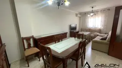 Chalet Pareado en San Juan del Puerto 4 habitaciones 2 baños