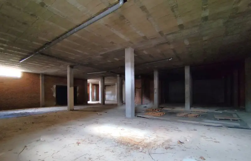 Venta Local Comercial con Terraza en Salamanca Plasencia