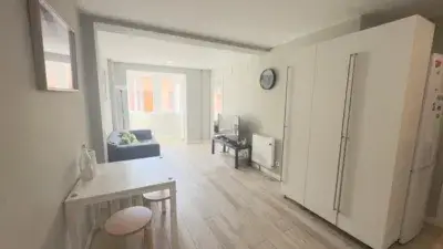 Piso en alquiler en Plaza de Jiménez Díaz
