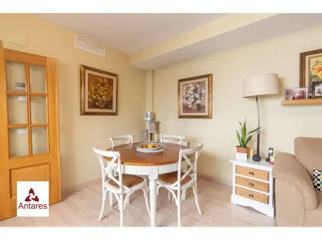 Casa en Granada San Ildefonso 4 habitaciones 222m2