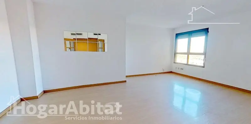 Piso Seminuevo con Garaje Junto Estacion AVE Valencia