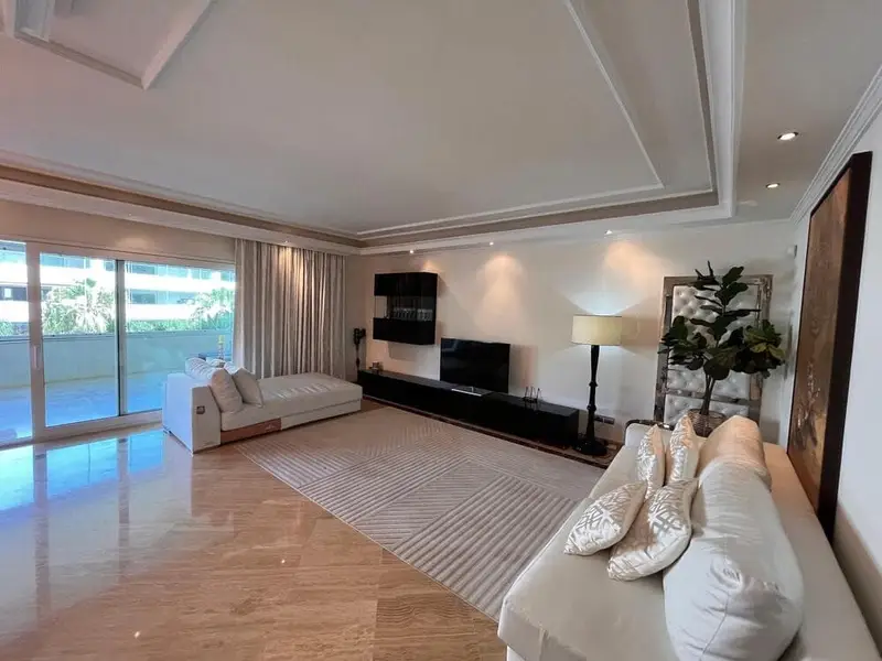 Apartamento en alquiler en Puerto Banus, Marbella, Málaga