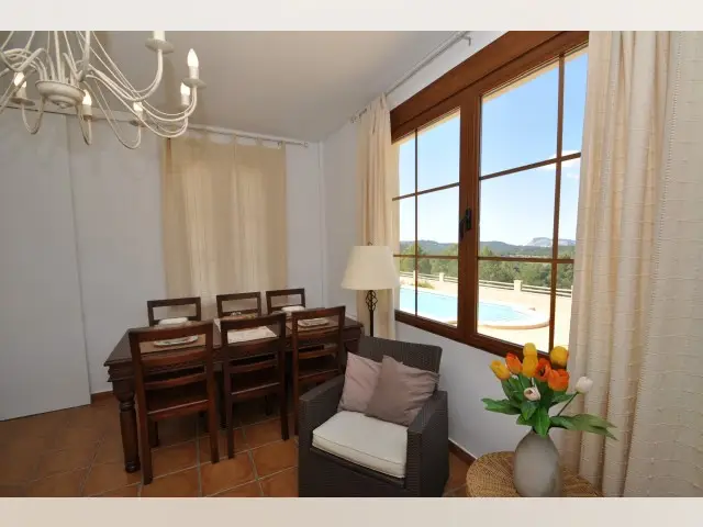 Casa-Villa de 5 Dormitorios en venta Castalla, España