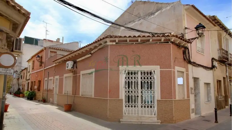 Casa en Venta Catral 1 Dormitorio Centro 60m2