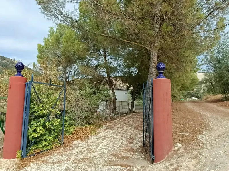 Finca Rural en Loja Granada con Piscina y Jardin