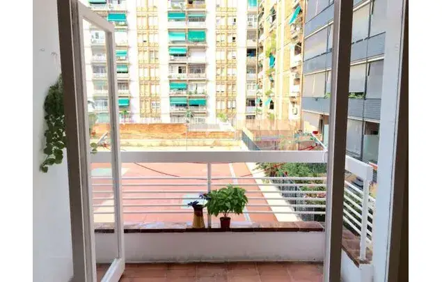 Alquiler Habitaciones Barcelona D Espronceda Terraza