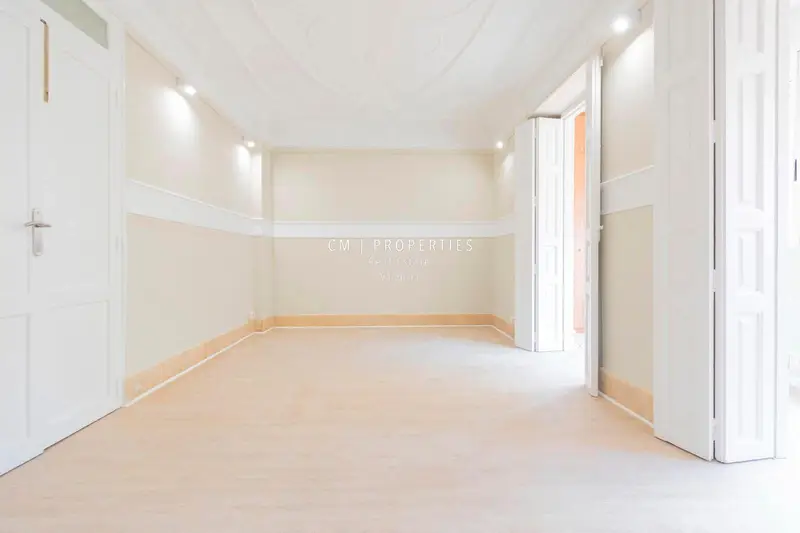 Piso en Alquiler Ruzafa Valencia 4 Dormitorios 2 Baños Reformado