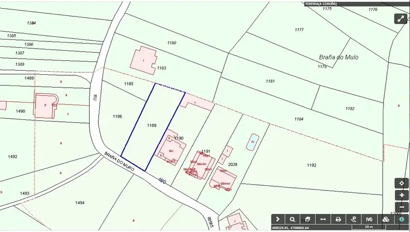 Venta Terreno en Aguiño Ribeira 886m2 Cerca de la Playa
