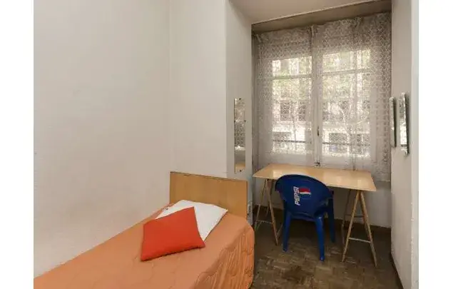 Apartamento 7 Dormitorios 2 Baños 125m2 Madrid Estudiantes