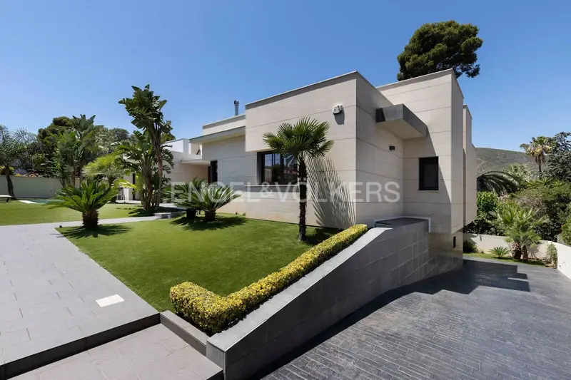 Chalet en Venta Montmar Castelldefels Lujo 385m2