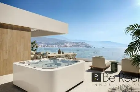 Villas de Lujo en Primera Línea de Playa Costa Tropical