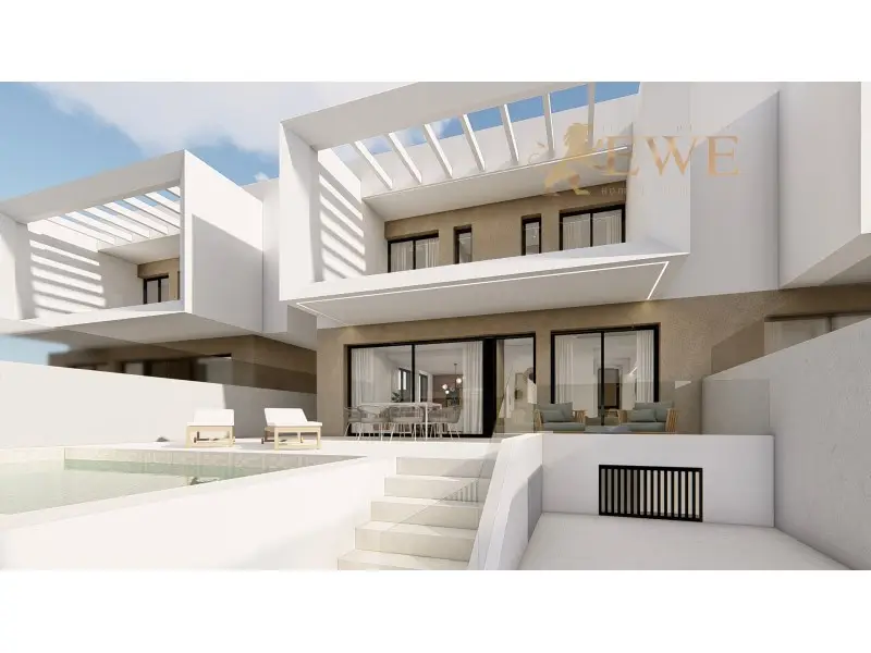 Villa en Dolores con Piscina Privada y Garaje - Ref EWE2248