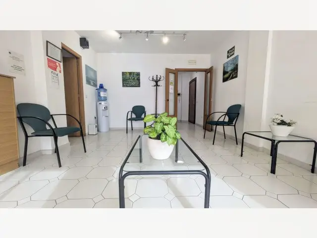 Piso de 4 Dormitorios en venta Fuengirola, España