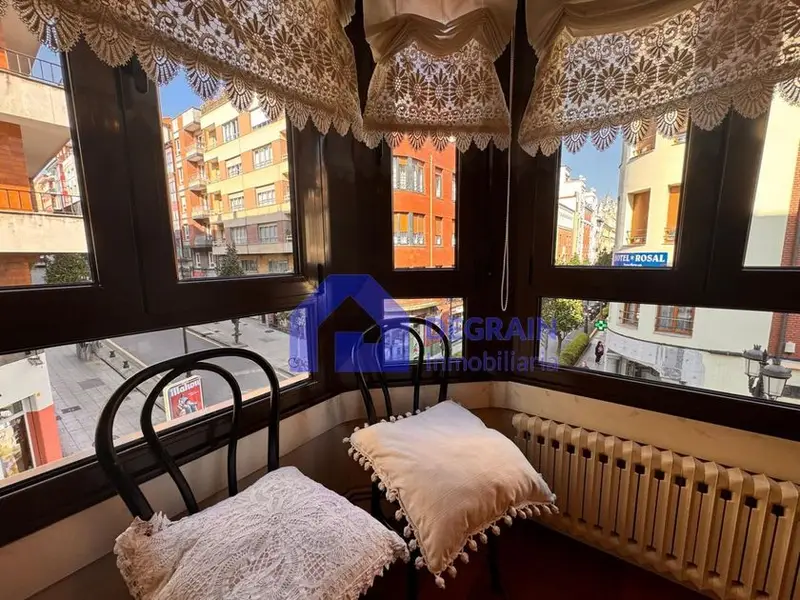 Piso en Oviedo Centro 2 Dormitorios 2 Baños Reformado