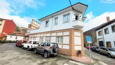 Ático en Venta en Aller Asturias Montaña 3 Habitaciones Terraza 45m2