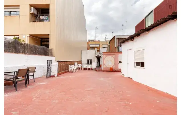 Apartamento 8 Dormitorios Les Corts Cerca Camp Nou Estudiantes
