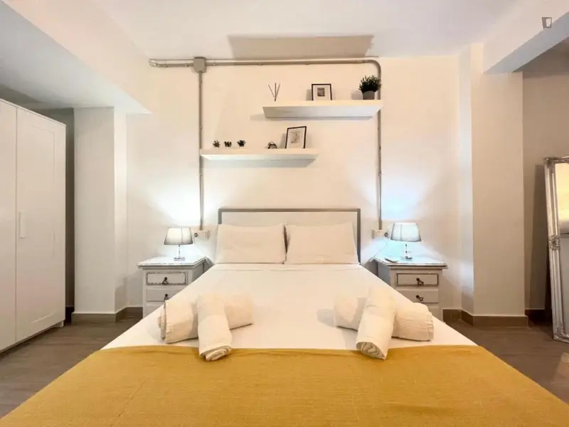 Apartamento Malaga 2 Dormitorios Cerca Playa