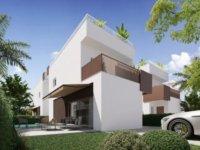 Casa-Villa de 3 Dormitorios en venta Elche, España