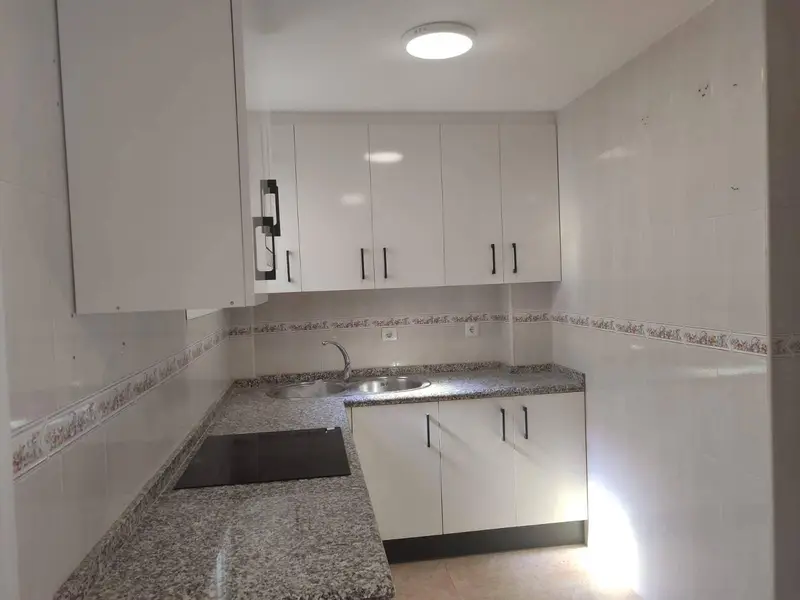 Adosado en alquiler en Atarfe, Granada