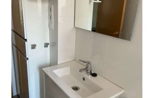 Alquiler Habitacion 80m	² Bilbao Apartamento Amueblado