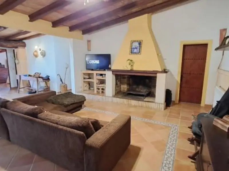 Chalet Rustico en Manacor con Jardin y Barbacoa
