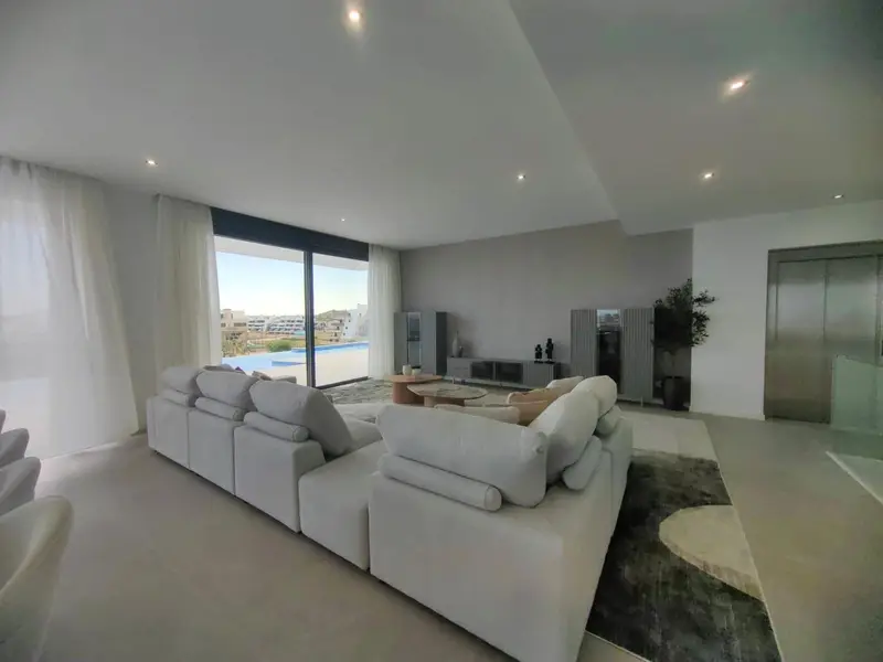 Chalet en venta en Finestrat, Alicante