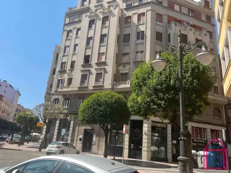 venta Piso en Distrito 2, León (46720501723.108900)- Globaliza