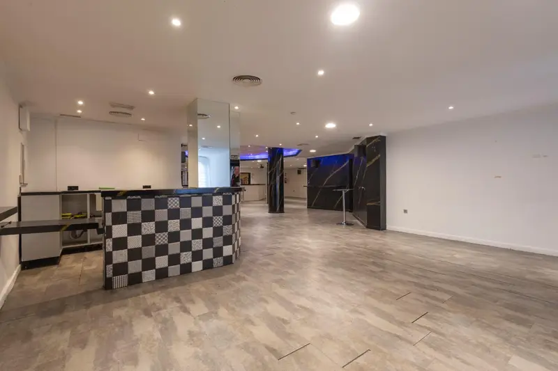 Venta Local Comercial Reformado Motril