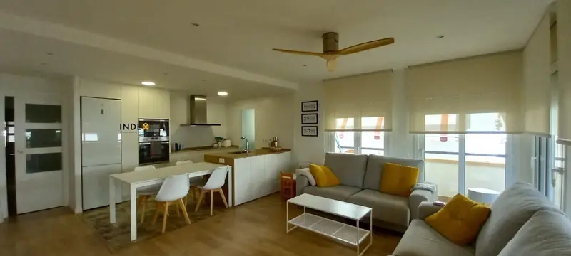 Piso en Venta en Sitges Centro, 3 Dormitorios, Reformado