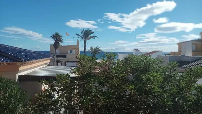 Chalet en Venta La Manga 6 Dormitorios 4 Banos Piscina Vistas al Mar