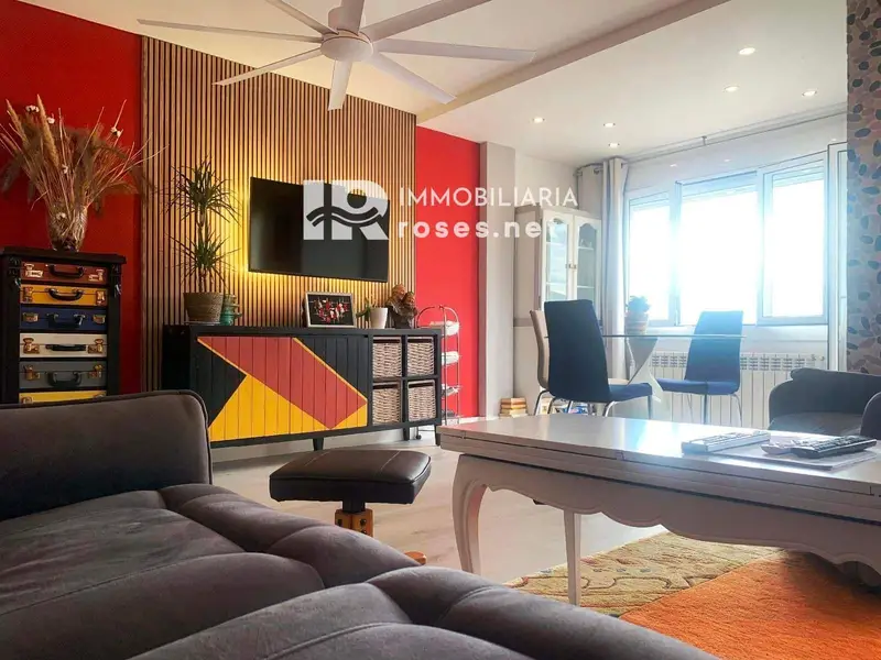 Piso en venta en Roses, Girona