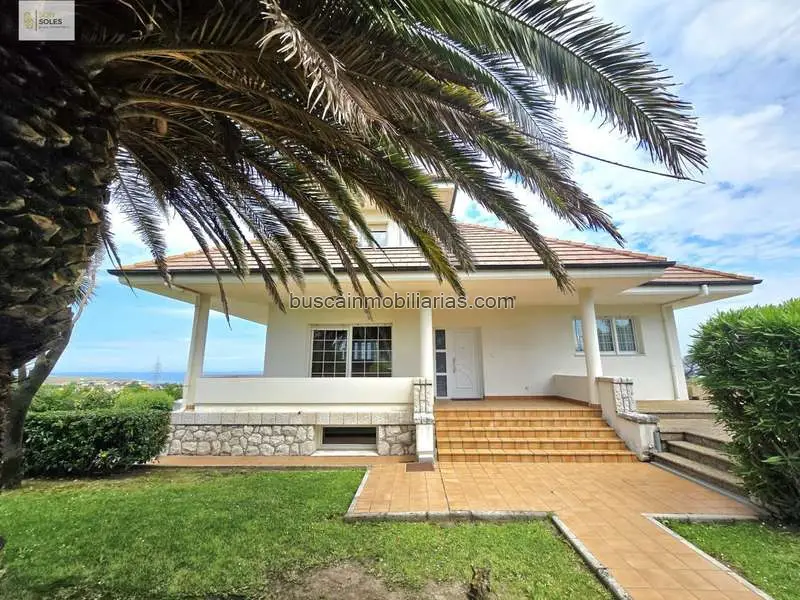 Chalet en venta en Santander