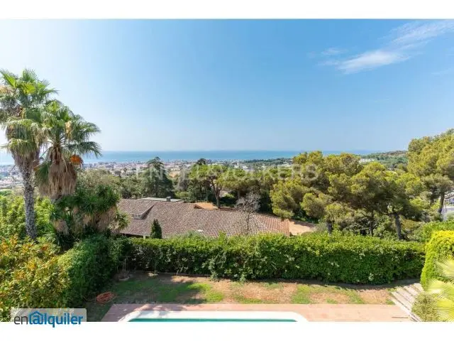 Casa de Lujo con Vistas al Mar en Premia de Dalt