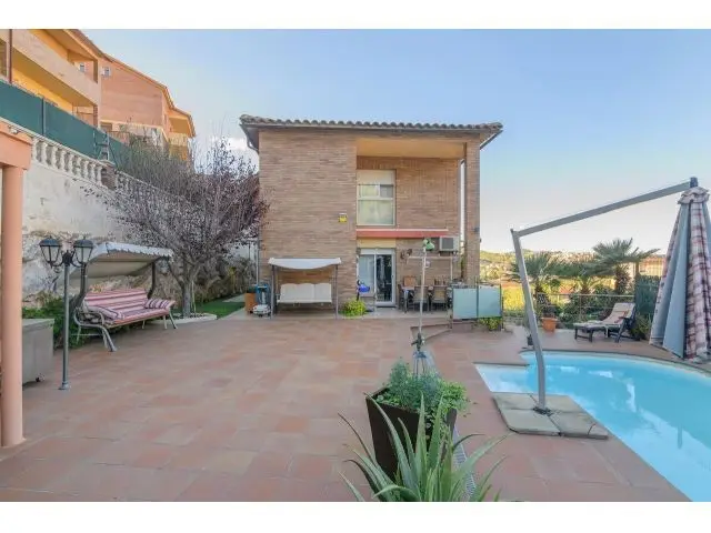 Preciosa Casa a 4 Vientos Sant Vicenç dels Horts