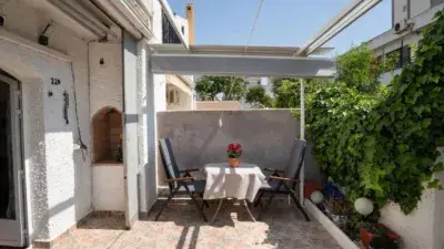 Apartamento en planta baja en Torrevieja con dos terrazas