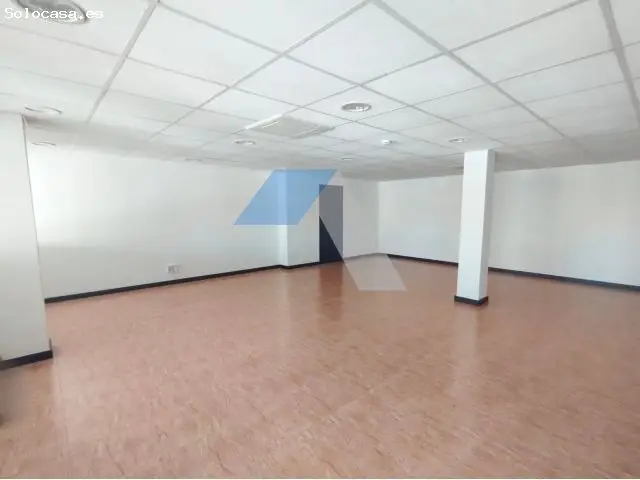 Local Comercial 540m² El Campello Doble Altura Reformado
