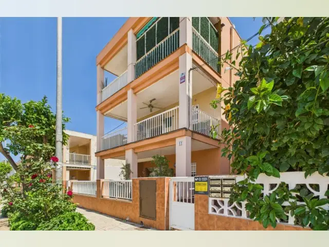 Apartamento 3 Dormitorios Los Urrutias Terraza